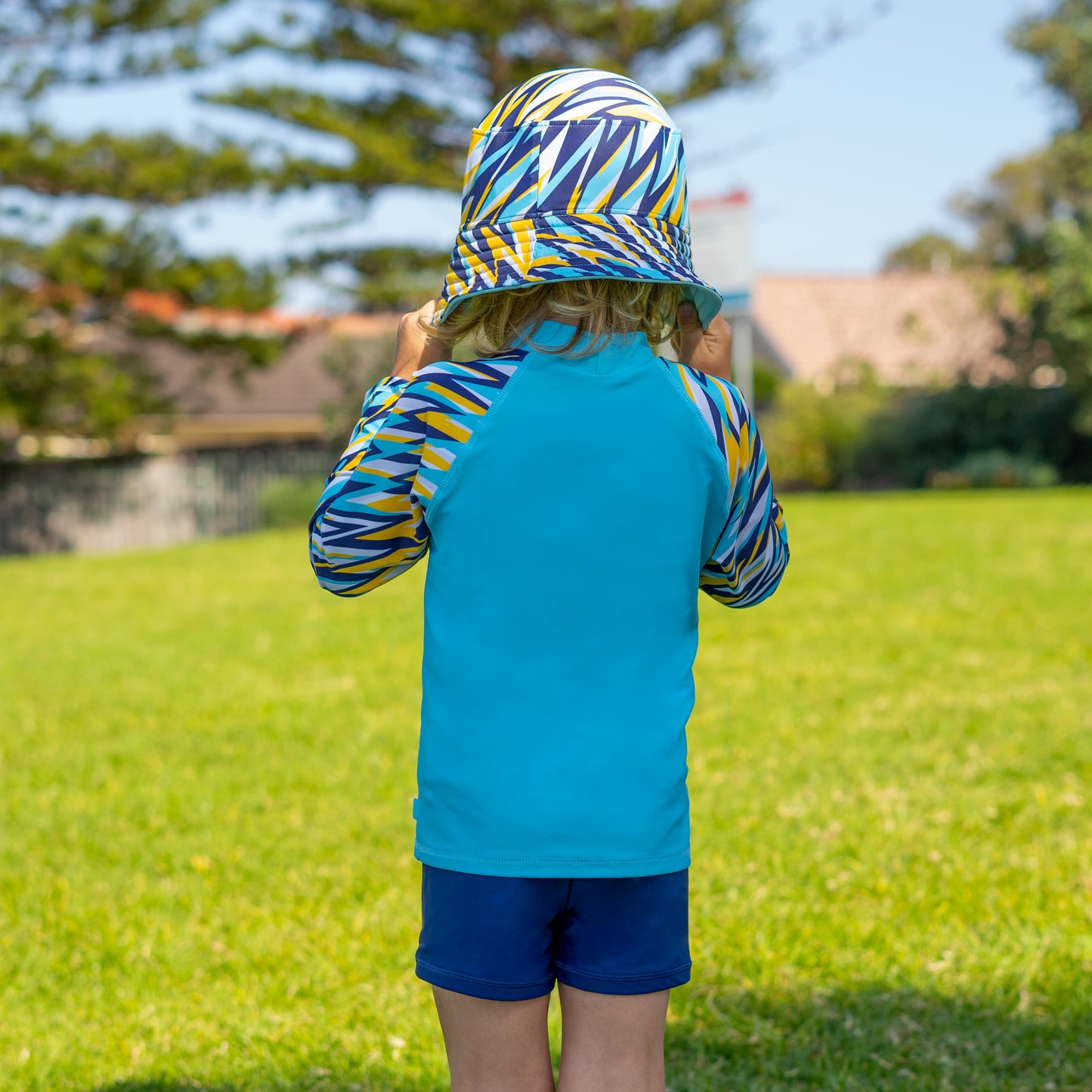 410 Cosmik Roar Long Sleeve Rashvest Set